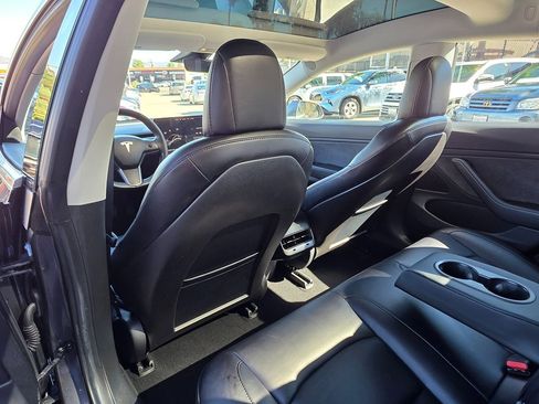 Used 2018 Tesla Model 3 Long Range image 26