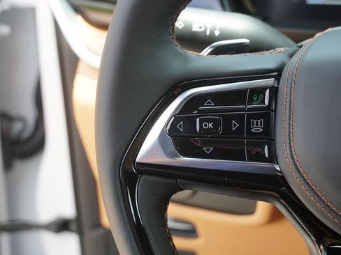 New 2026 Jeep Grand Cherokee Summit AWD/4WD image 30
