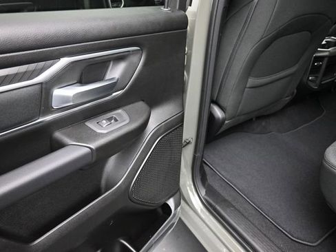 New 2026 RAM 1500 4x4 Crew Cab image 18