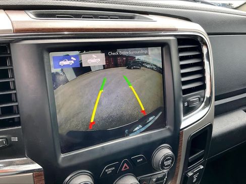 Used 2018 RAM 2500 Laramie AWD/4WD image 27