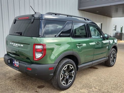 New 2025 Ford Bronco Sport Outer Banks w/ Outer Banks Tech Package+ AWD/4WD image 23