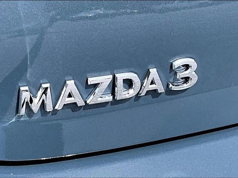 Used 2023 MAZDA MAZDA3 s FWD image 31
