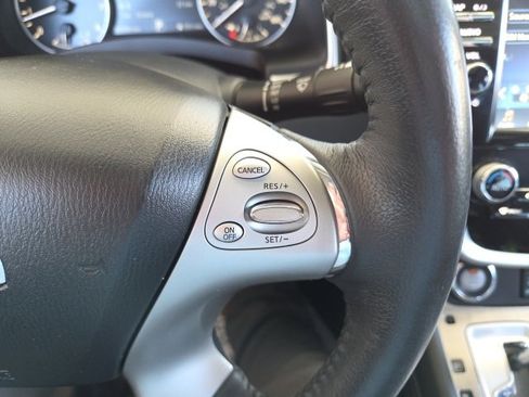 Used 2017 Nissan Murano SL image 56