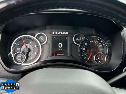 Used 2021 RAM 2500 Big Horn w/ Level 1 Equipment Group AWD/4WD image 23