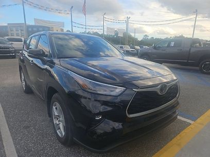 Used 2023 Toyota Highlander Platinum