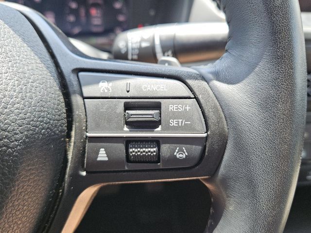 Used 2023 Honda Accord EX-L image 13