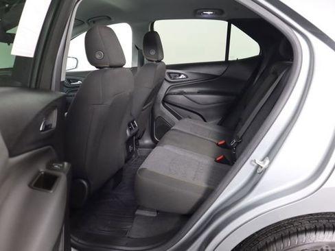 Used 2023 Chevrolet Equinox LT AWD/4WD image 46