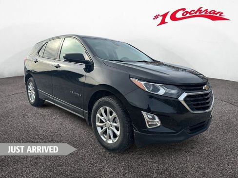 Used 2021 Chevrolet Equinox LS w/ LS Convenience Package image 1