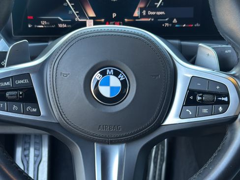 Used 2024 BMW M440i Coupe w/ Parking Assistance Package RWD image 17