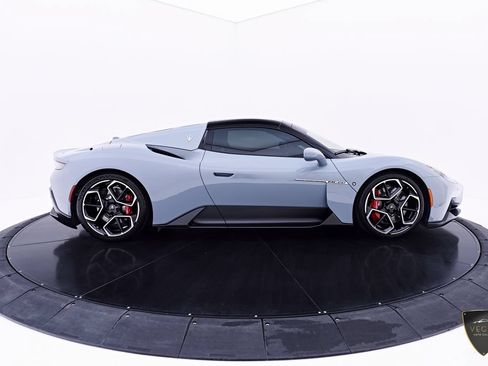 Used 2023 Maserati MC20 Spyder RWD image 16