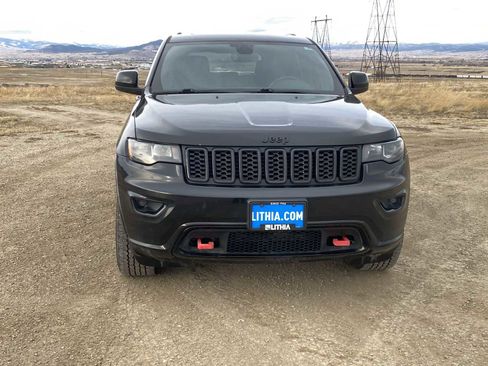 Used 2019 Jeep Grand Cherokee Altitude image 13