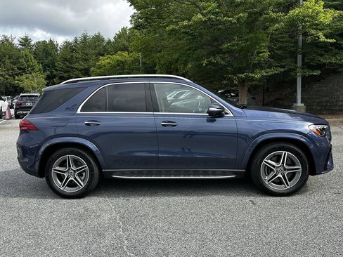 Certified 2024 Mercedes-Benz GLE 450 4MATIC image 9