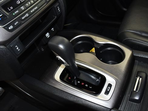 Used 2019 Honda Ridgeline RTL image 32