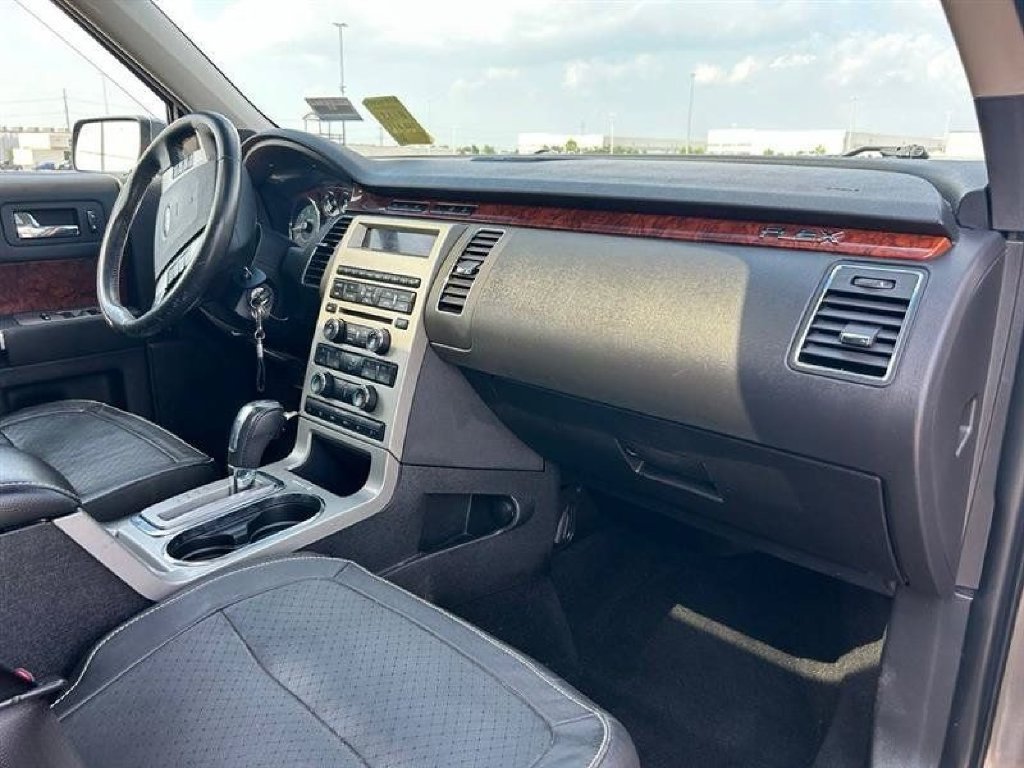 Used 2012 Ford Flex Limited w/ Trailer Tow Pkg Class III FWD image 9