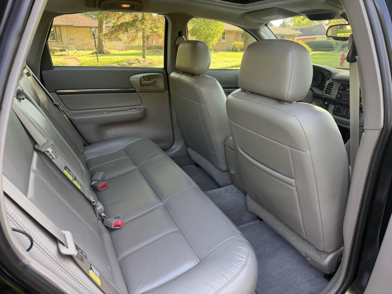 Used 2004 Chevrolet Impala SS w/ Preferred Equipment Group FWD image 13