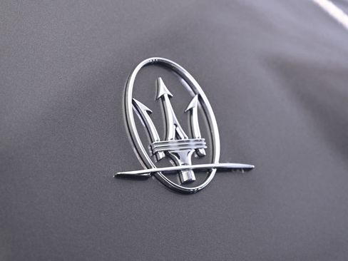 Used 2019 Maserati Ghibli S Q4 image 11