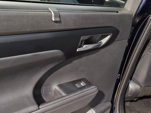 Used 2025 Toyota Highlander XSE AWD/4WD image 35