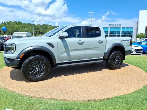 Used 2024 Ford Ranger Raptor AWD/4WD image 3