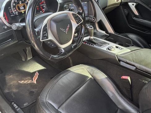 Used 2017 Chevrolet Corvette Stingray Coupe w/ 1LT image 7