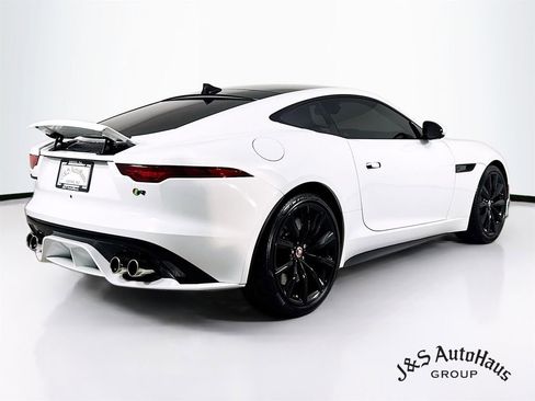 Used 2021 Jaguar F-TYPE R image 7