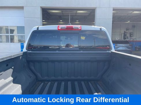 Used 2024 GMC Canyon AT4 AWD/4WD image 20