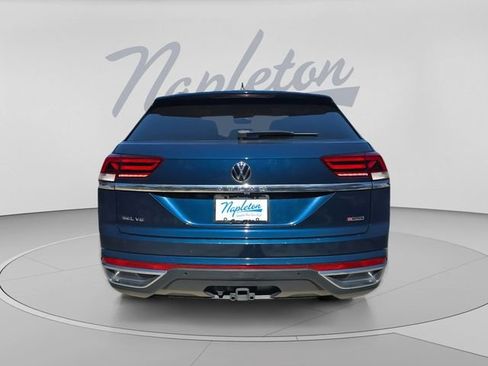 Used 2022 Volkswagen Atlas Cross Sport SEL AWD/4WD image 6