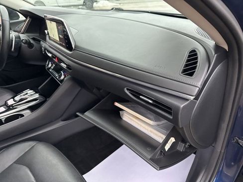 Used 2022 Hyundai Sonata Limited image 45