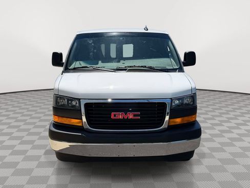 Used 2025 GMC Savana 2500 w/ Driver Convenience Package RWD image 2