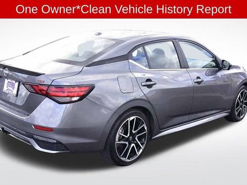 Used 2025 Nissan Sentra SR w/ SR Premium Package image 4