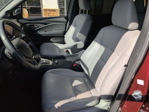 Used 2020 Honda Passport Touring image 17