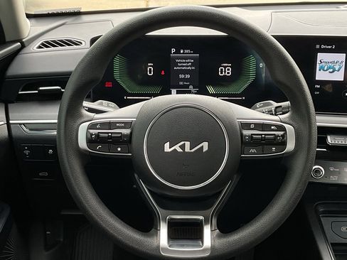 Used 2025 Kia K5 LXS image 19