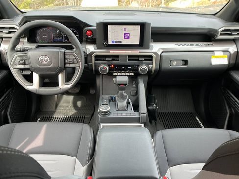 New 2026 Toyota Tacoma TRD Off-Road AWD/4WD image 13