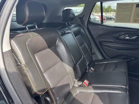 Used 2024 GMC Terrain AT4 w/ Tech Package image 24