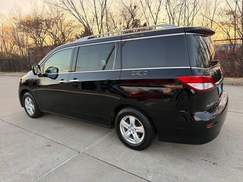 Used 2012 Nissan Quest SV image 3