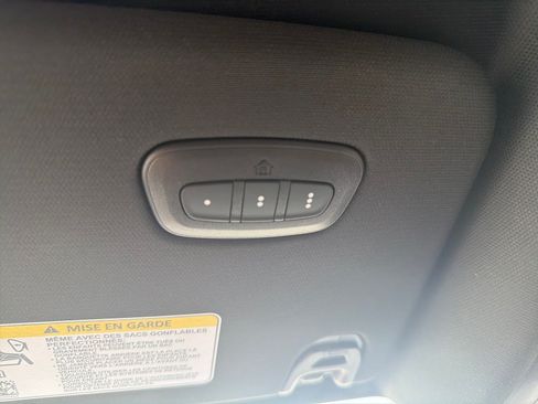 New 2026 RAM 1500 4x4 Crew Cab image 34