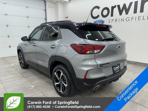 Used 2023 Chevrolet TrailBlazer RS w/ Technology Package image 3