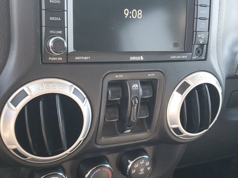 Used 2012 Jeep Wrangler Unlimited Sahara w/ Dual Top Group AWD/4WD image 24