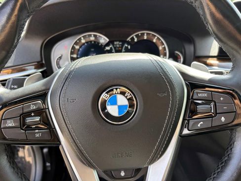Used 2018 BMW 540i xDrive AWD/4WD image 16