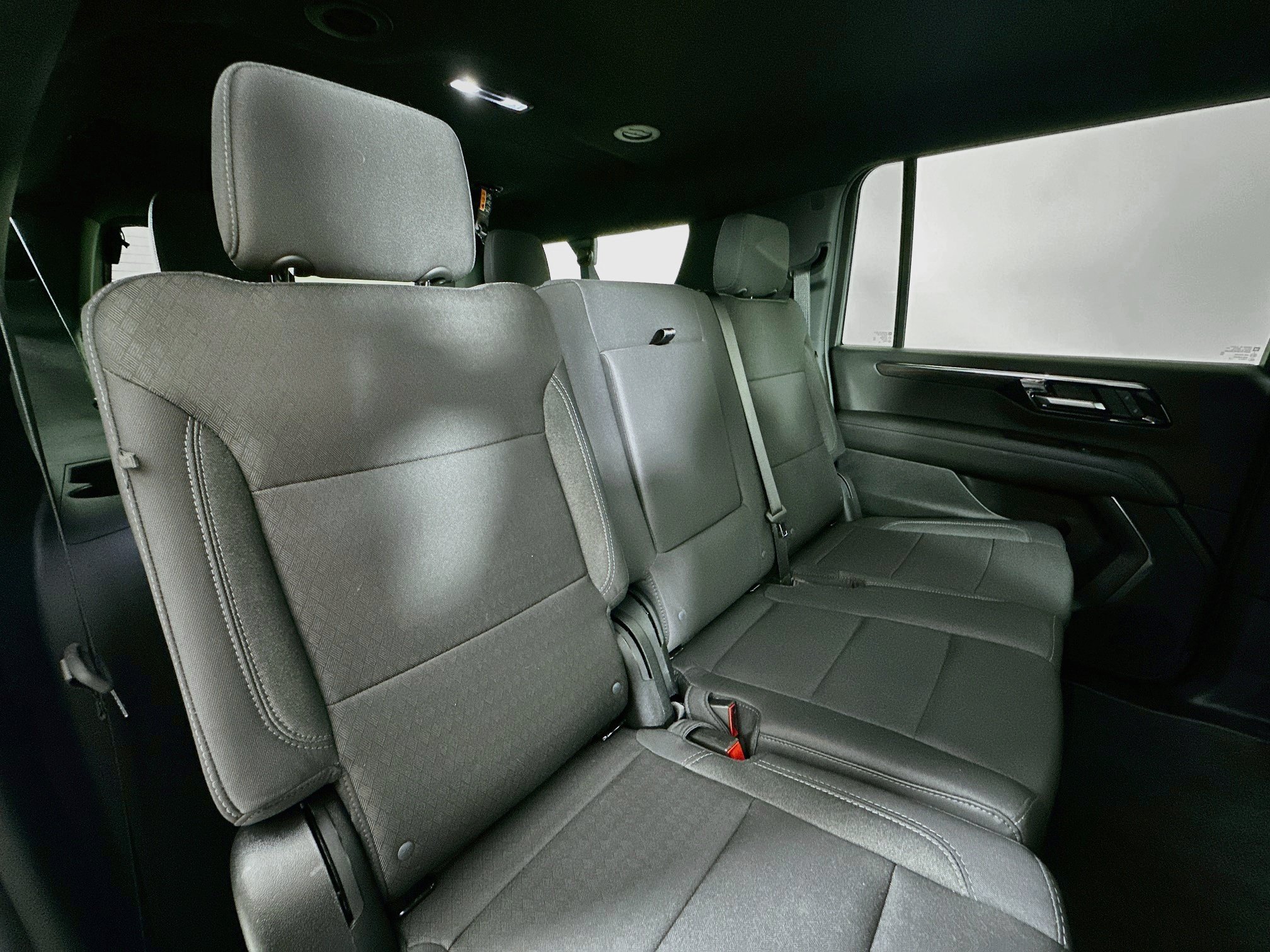 Used 2026 Chevrolet Suburban LS w/ LS Custom Edition AWD/4WD image 27