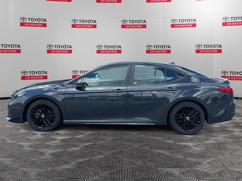 Certified 2025 Toyota Camry SE FWD image 8