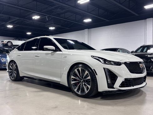 Used 2022 Cadillac CT5 V Blackwing image 15