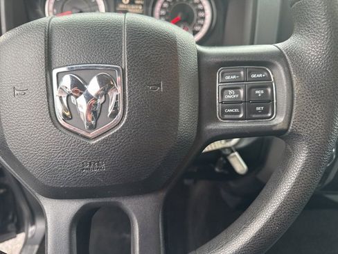 Used 2018 RAM 1500 Express w/ Express Value Package image 24