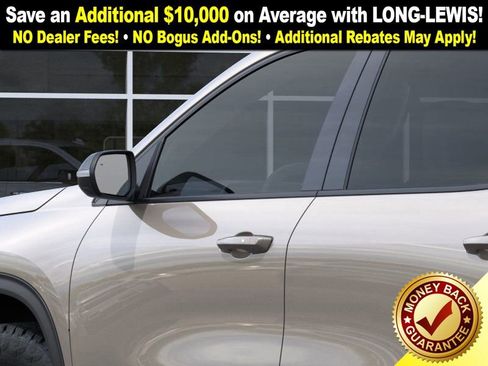 New 2026 Chevrolet Traverse Z71 image 17