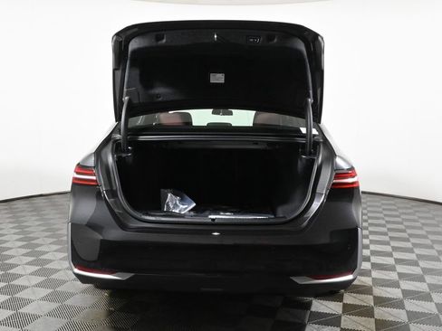 Used 2026 BMW 530i xDrive w/ Premium Package image 35