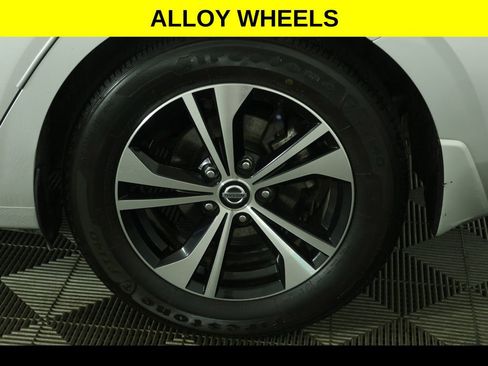 Used 2021 Nissan Sentra SV w/ Trunk Package FWD image 9