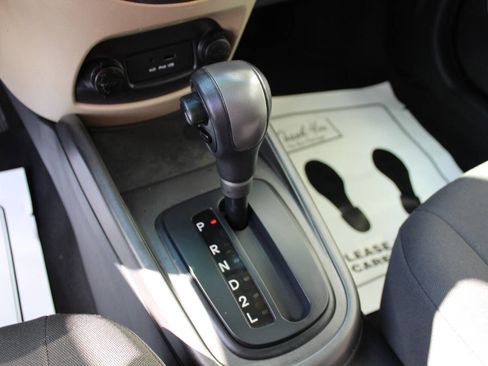 Used 2010 Kia Soul ! image 17