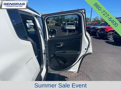 Certified 2017 Jeep Renegade Altitude AWD/4WD image 22