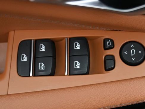 Used 2021 BMW X5 M50i w/ Dynamic Handling Package image 11