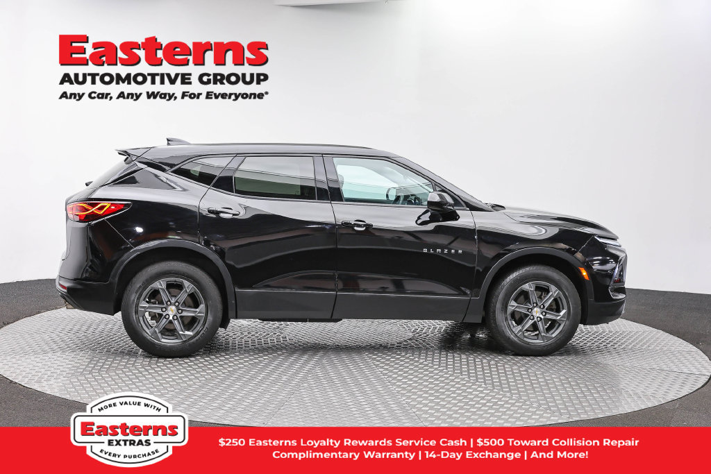 Used 2024 Chevrolet Blazer LT AWD/4WD image 5