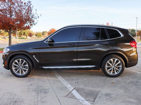 Used 2019 BMW X3 sDrive30i w/ Premium Package image 4